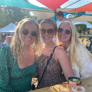 Meet your Posher, Erin